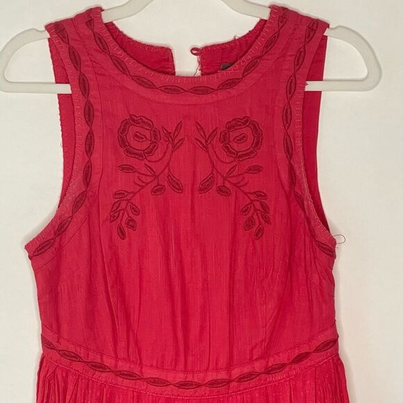 Free People Cherry Red Embroidered Pleated Sleeveless Dress Size 4 - Picture 8 of 10